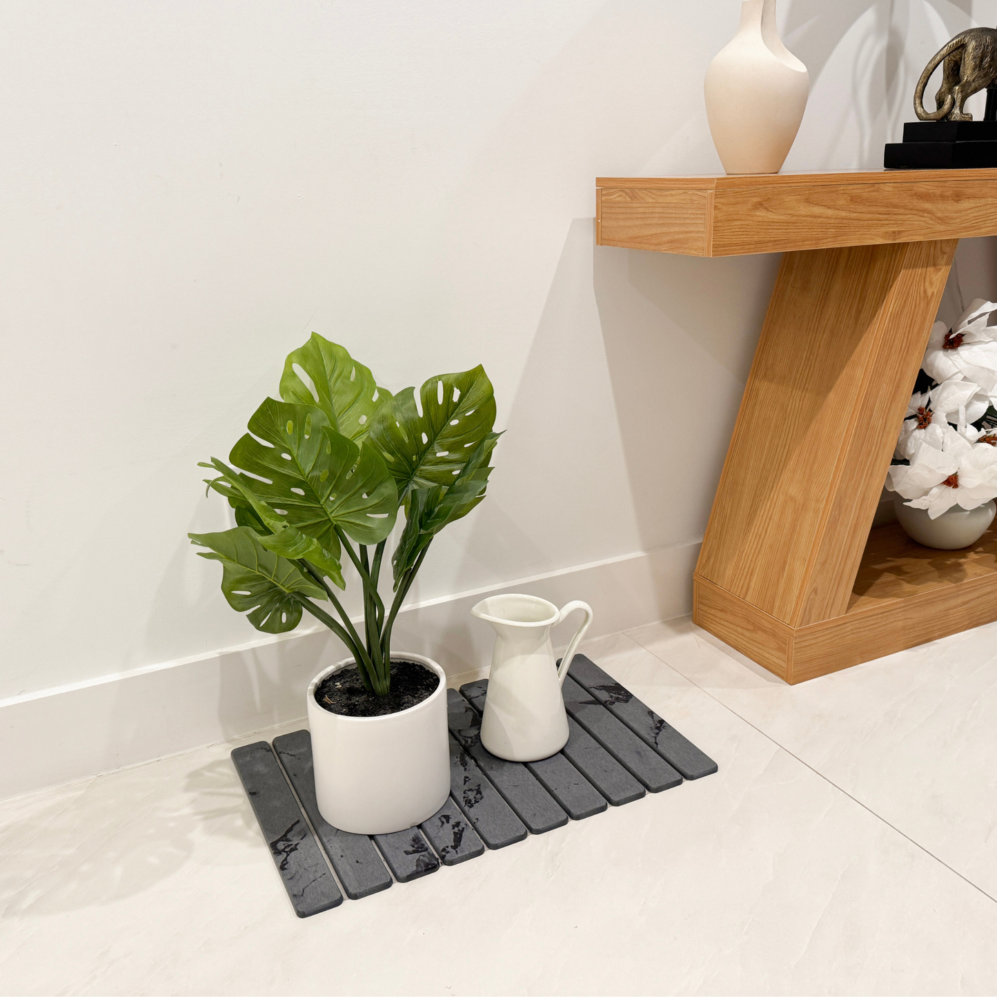 The Foldable Stone Bath Mat
